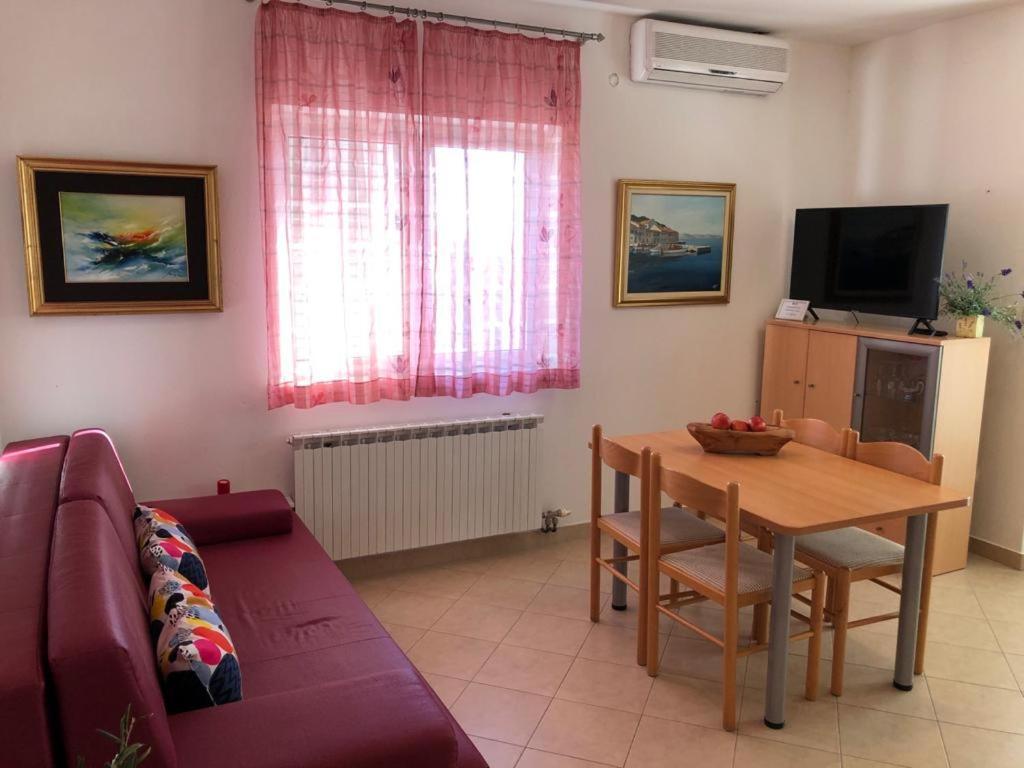 Apartments Punta Seline Kültér fotó